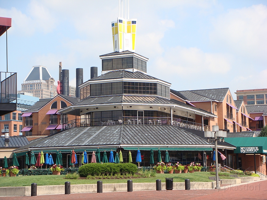 Baltimore [2009 July 02] 042.JPG - Scenes from Baltimore's Inner Harbor.